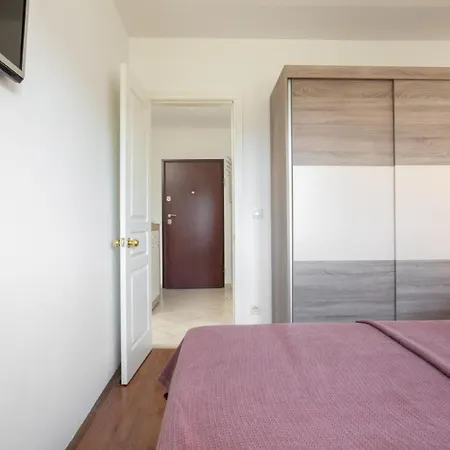 Apartment Sea View Apartment Michelle Near Nugal Beach Makarska