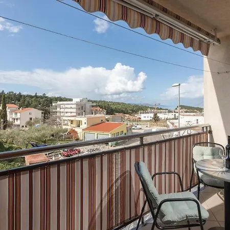 Sea View Apartment Michelle Near Nugal Beach
