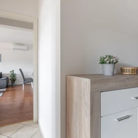 アパート Michelle マカルスカ