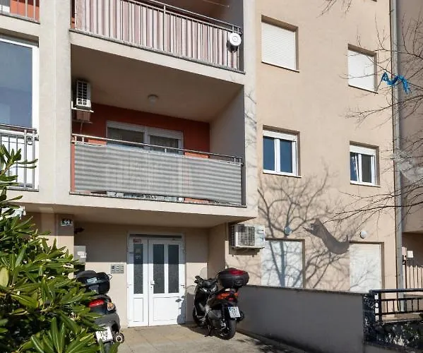 Michelle Apartment Makarska